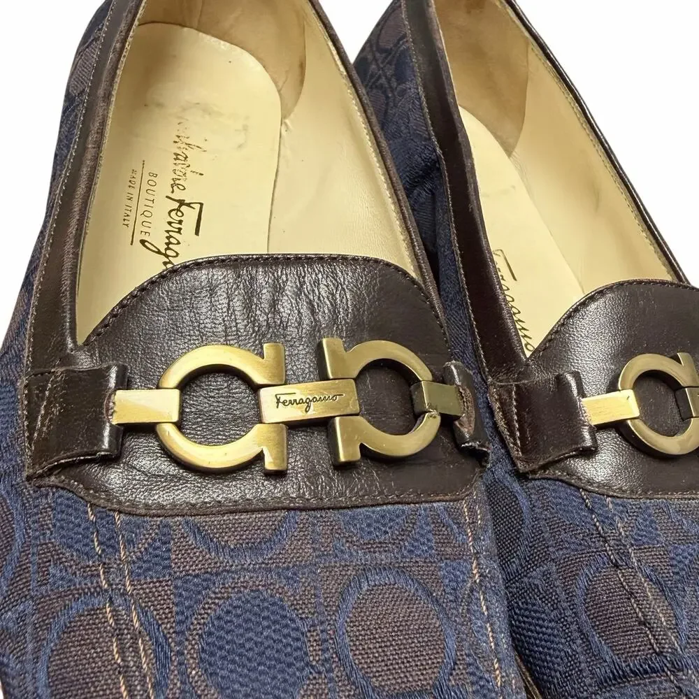 Vintage Salvatore Ferragamo Brown Navy Gancini Block Heel Loafer Womens Size 7.5